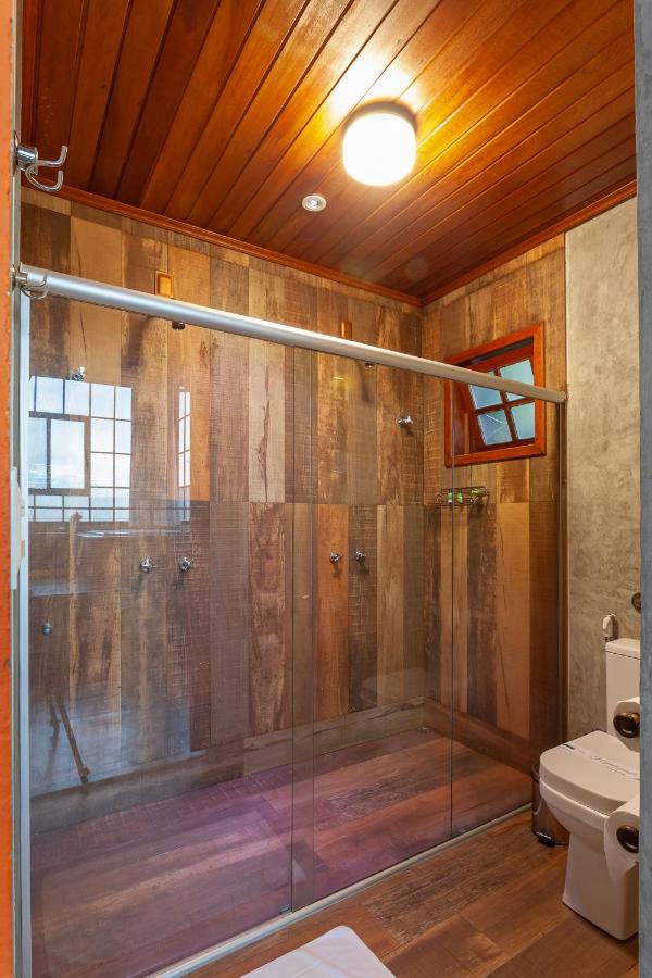 King Room with Spa Bath