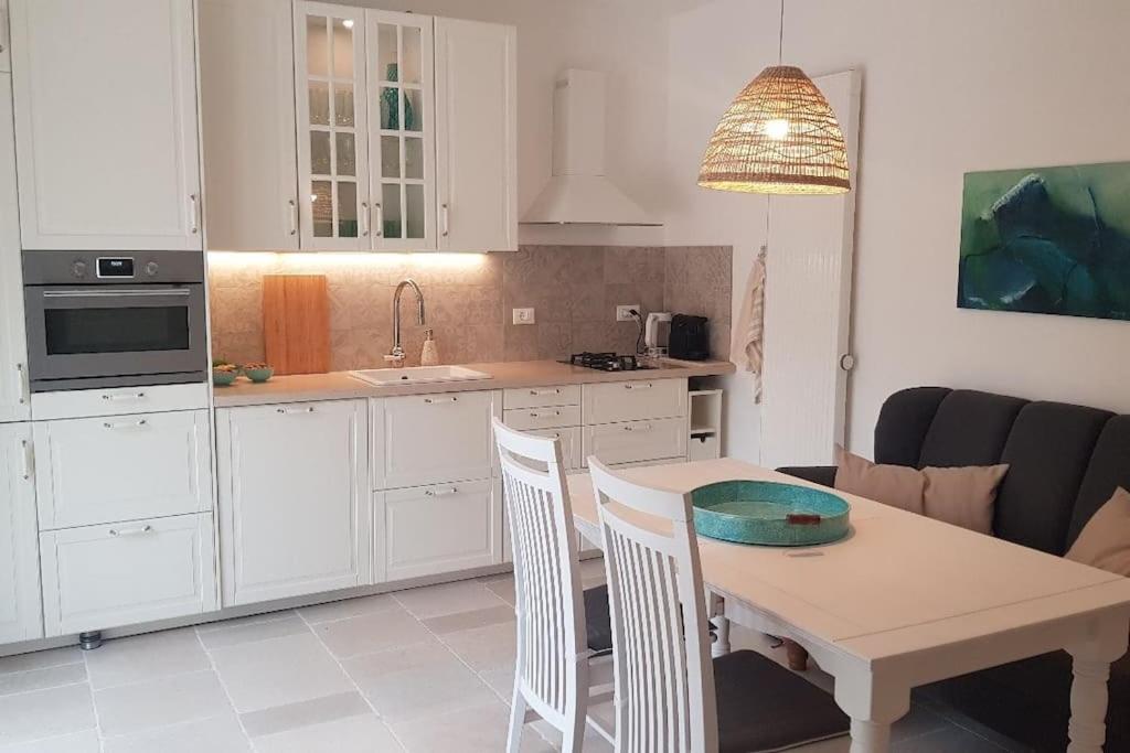 Hübsche Villa mit privatem Pool im Olivenhain - Chambres d'hôtes San Vito dei Normanni