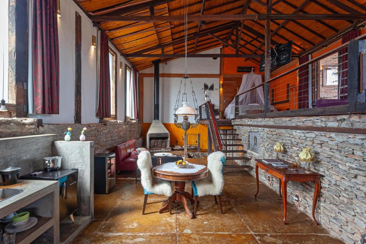 Studio with Spa Bath