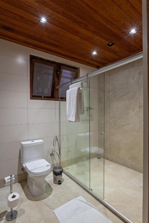 King Room with Spa Bath