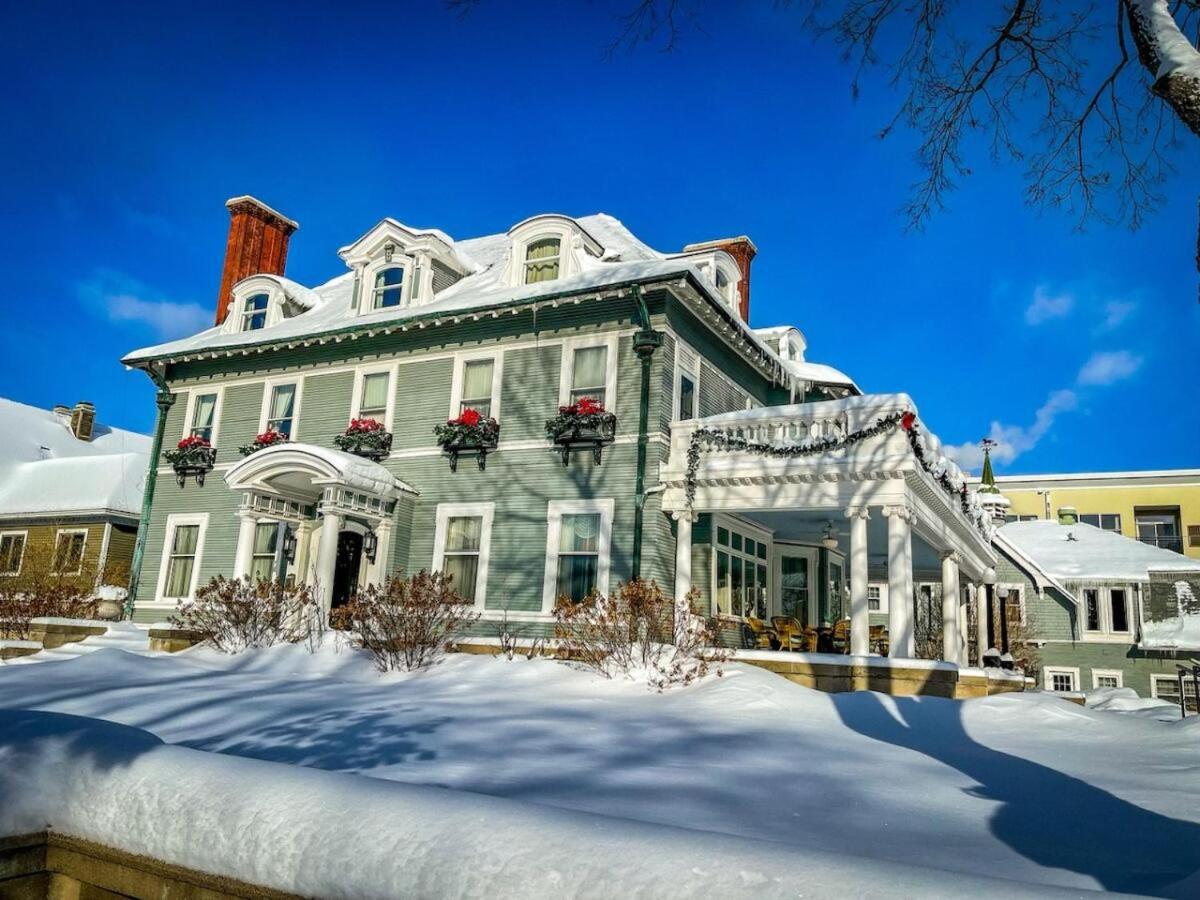 300 Clifton - B&B Mineápolis