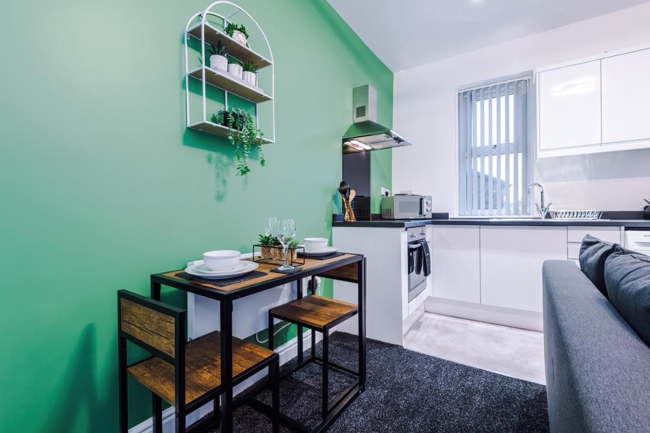 Charming Apartments - Rocky Ln Chambers Flat 3 - B&B
