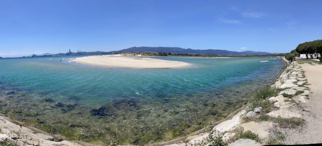 Chalet en Playa Bahía Algeciras - Bed and Breakfast
