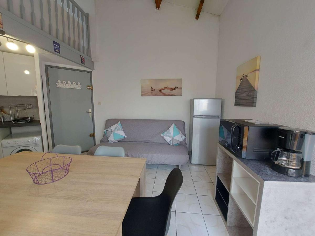 Appartement 2 pièces meublé avec mezzanine et terrasse, accès direct à la plage, parking inclus - FR-1-326-798 - Chambres d'hôtes Marseillan