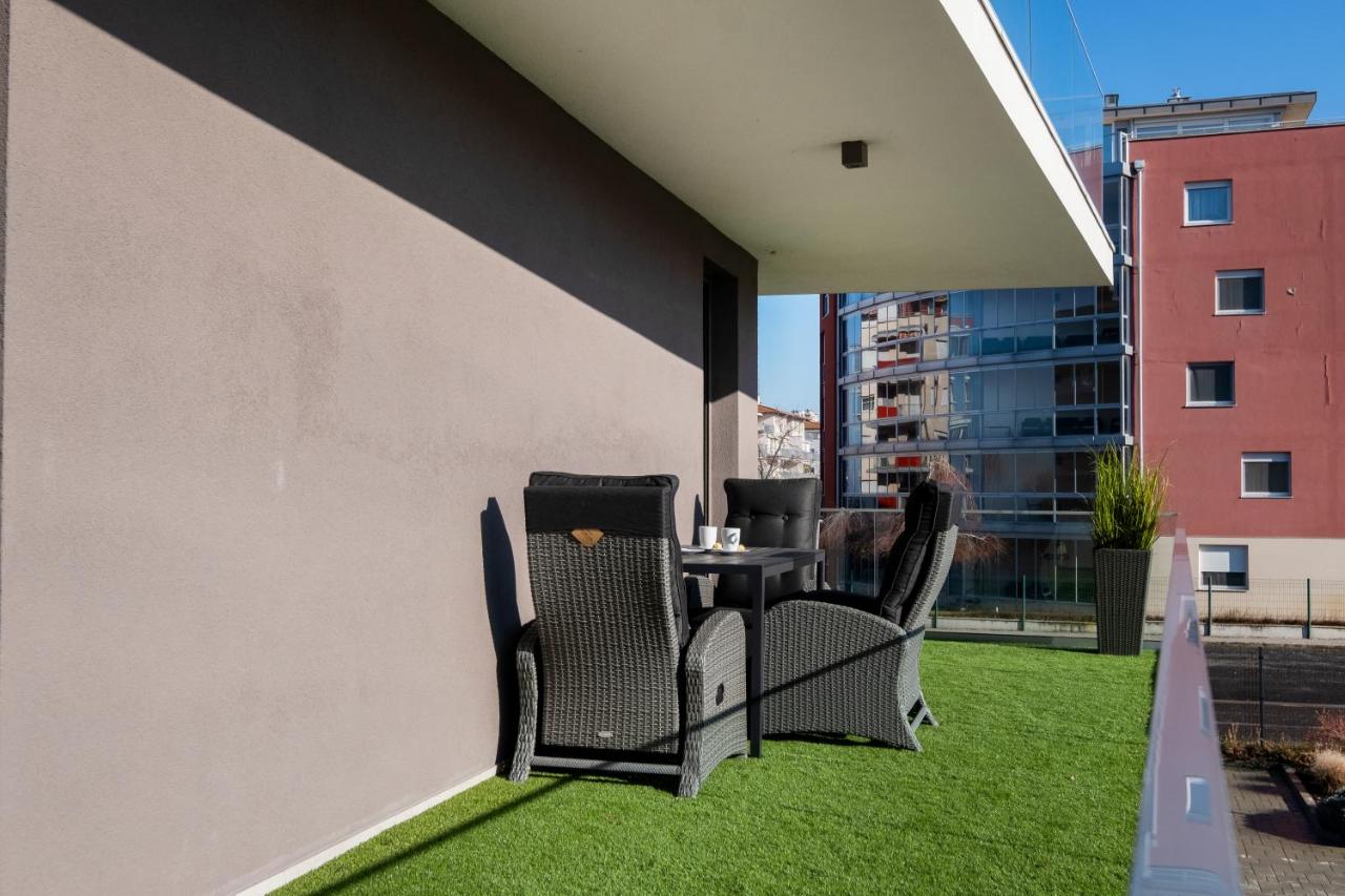 MyFlat Coral Estrellita Apartment - Ferienwohnung Siófok