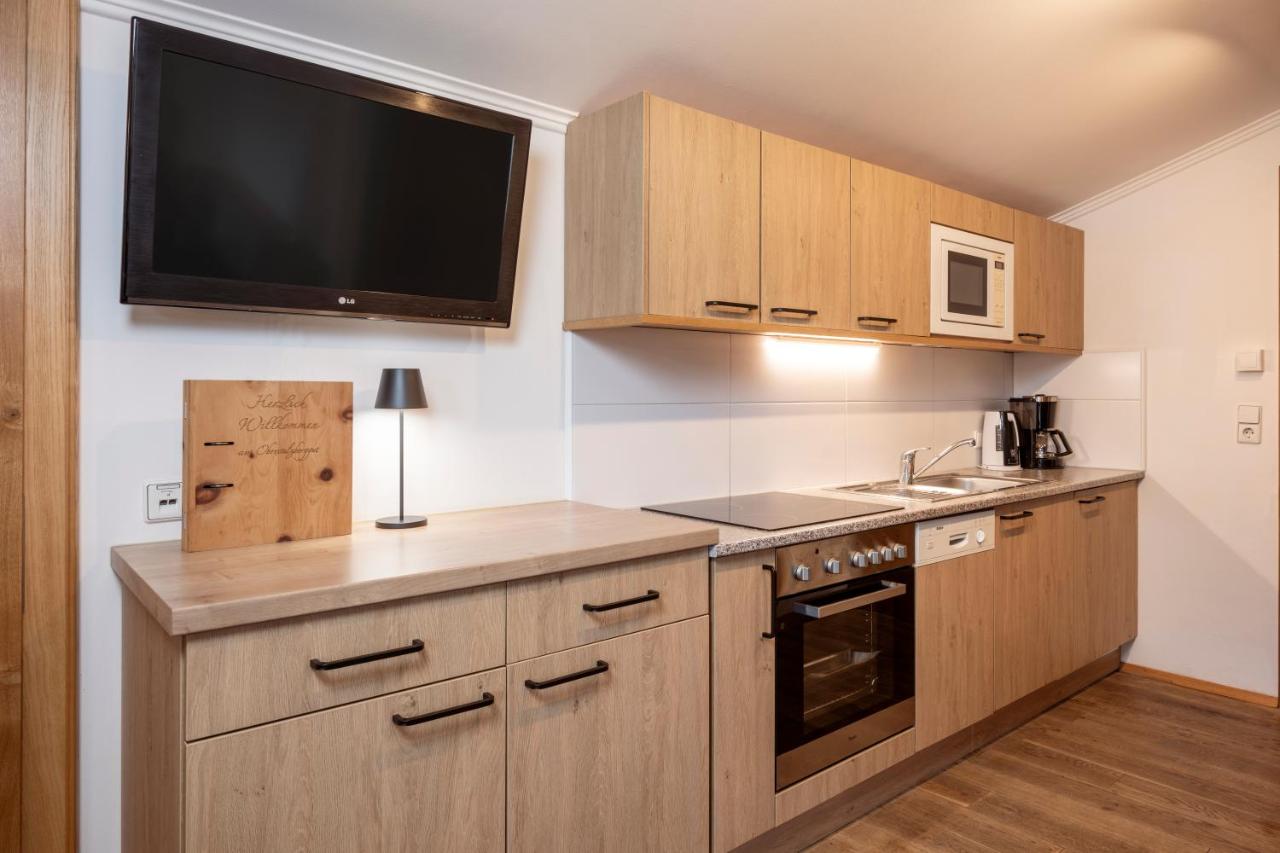 Apartment (5 Adults)