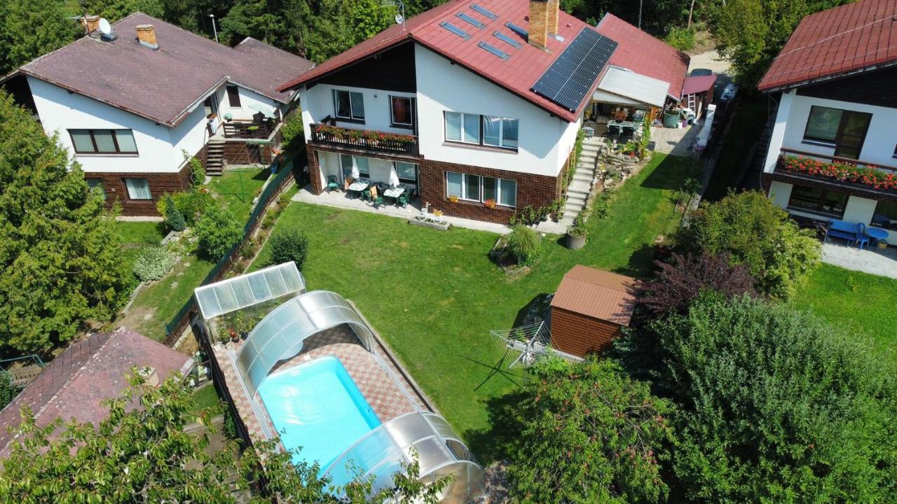 Apartmány U rybníka - B&B Český Krumlov