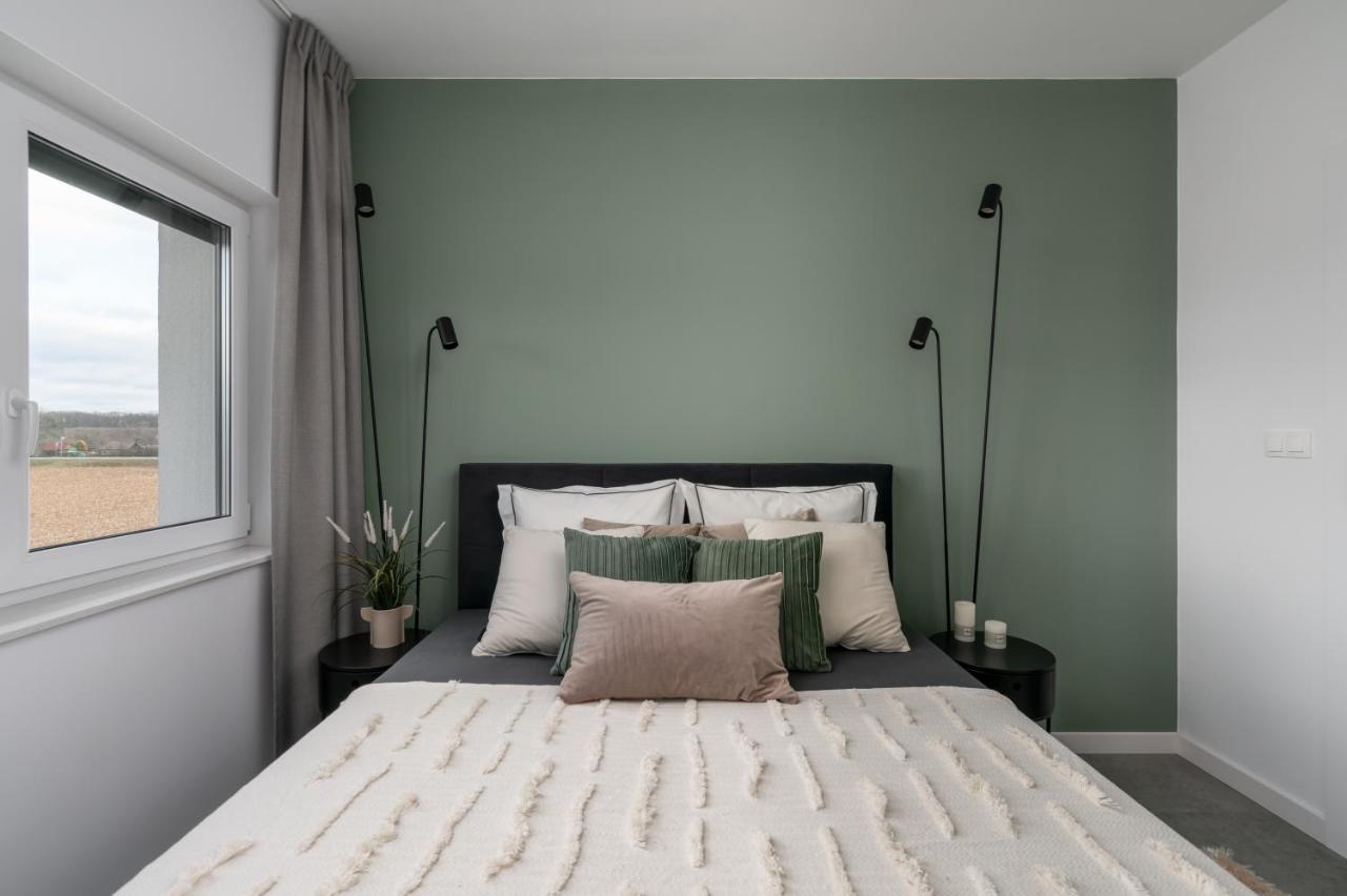 Green Heaven Modern Suites - Bed and Breakfast