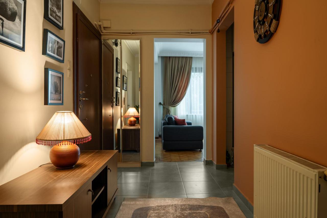 B&B Istanbul - Spacious & Stylish 3BR In The Heart Of The City - Bed and Breakfast Istanbul