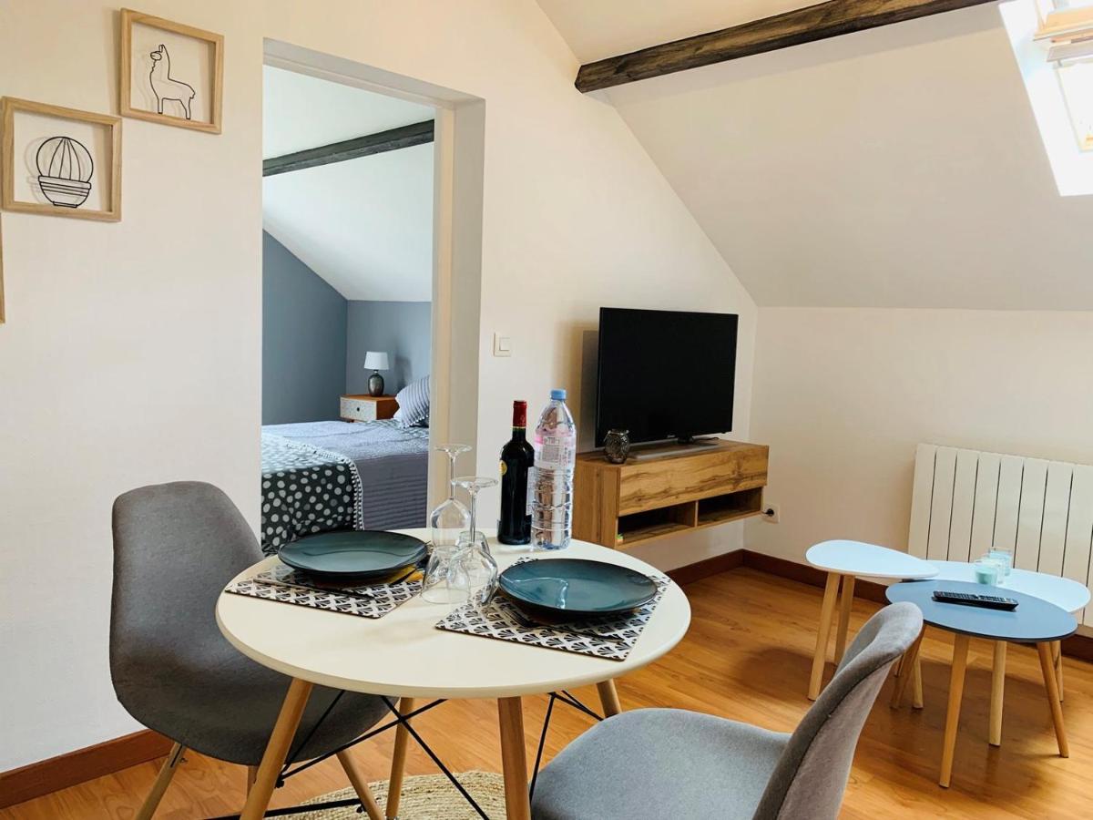 Appartement au style scandinave - pour deux personnes proche de Chartres - Bed and Breakfast