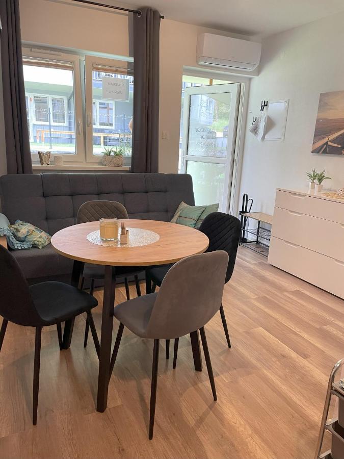 Apartment mit Terrasse