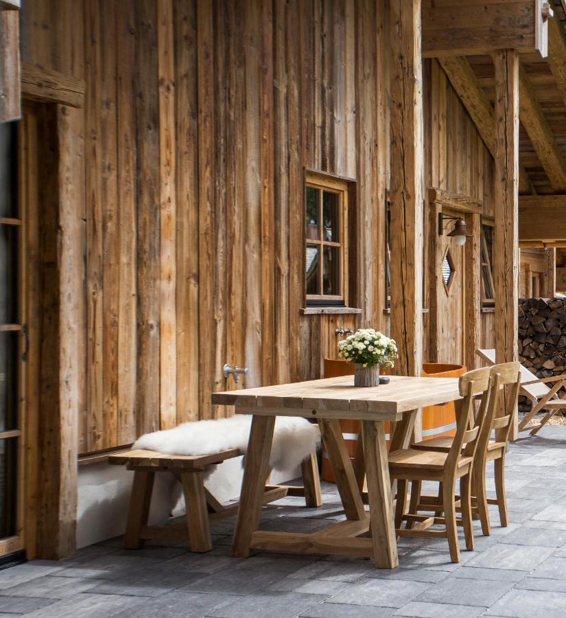 Alpin Chalets Oberjoch - Luxus Unterkunft mit privatem SPA und Zugang zu 3000 qm SPA Panoramahotel Oberjoch - B&B