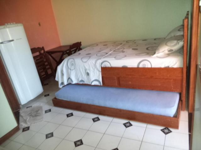 Großes Doppel-/Zweibettzimmer