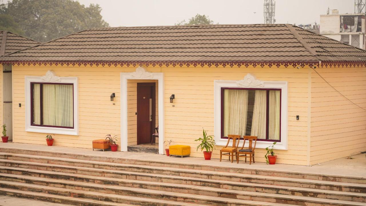 B&B Ayodhya - Ayodhya haat Luxury Cottages - Bed and Breakfast Ayodhya