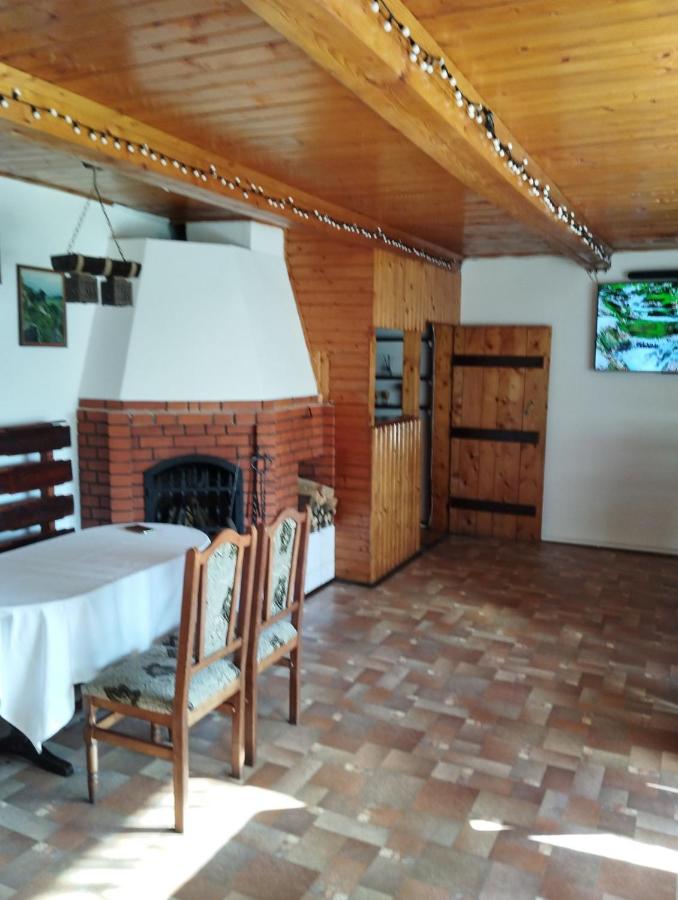 B&B Slavs'ke - Kolo Druziv - Bed and Breakfast Slavs'ke