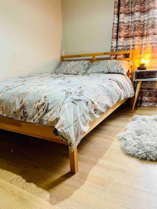 B&B Edinburgh - Modern Edinburgh Apartment 2 bedrooms & two bathrooms - Bed and Breakfast Edinburgh