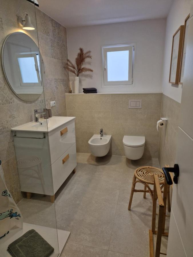 APARTAMENTO AQUAMARINA J&B SOLO FAMILIAS - Chambres d’hôtes