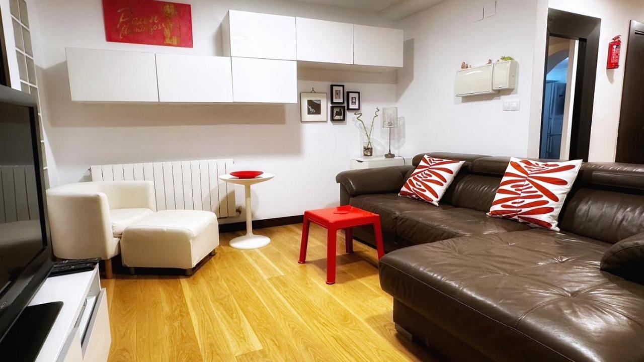 Tranquilo con Wifi y cercano al metro - B&B Bilbao
