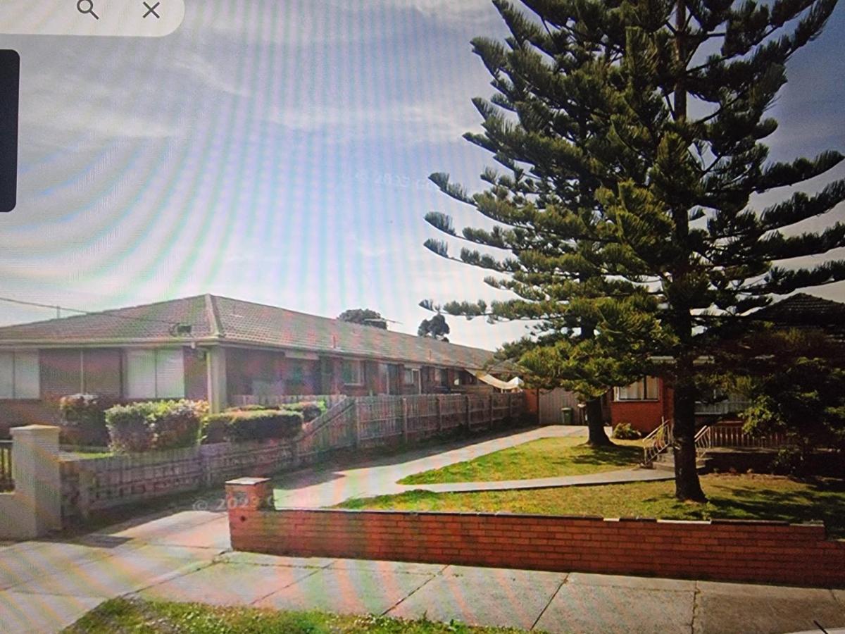 Two Pines, whole home in Tullamarine near airport! - Ferienwohnung