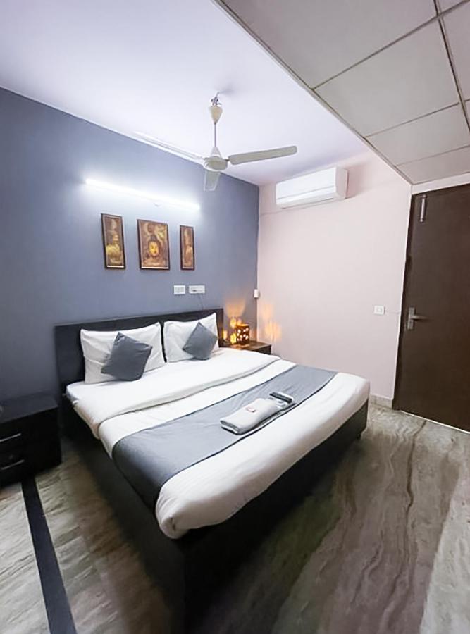 B&B New Delhi - Hotel In Saket - Manya - Bed and Breakfast New Delhi
