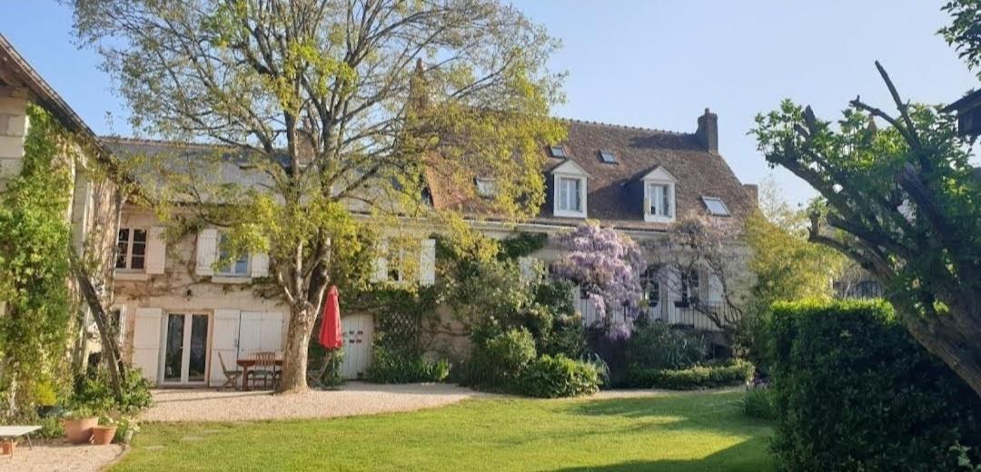 B&B Crouzilles - Domaine Les Feuillants - Bed and Breakfast Crouzilles