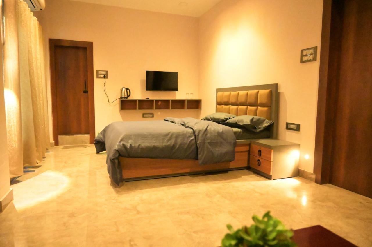 B&B Dergaon - Kesar Nivas Luxury Guest House - Bed and Breakfast Dergaon
