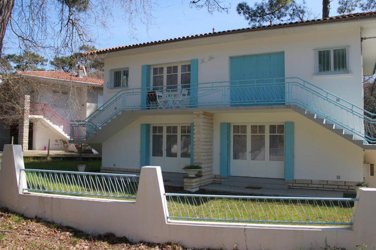 Ronce-les-Bains - APPARTEMENT 1er ETAGE gauche - 90m de la PLAGE - B&B Ronce-les-Bains