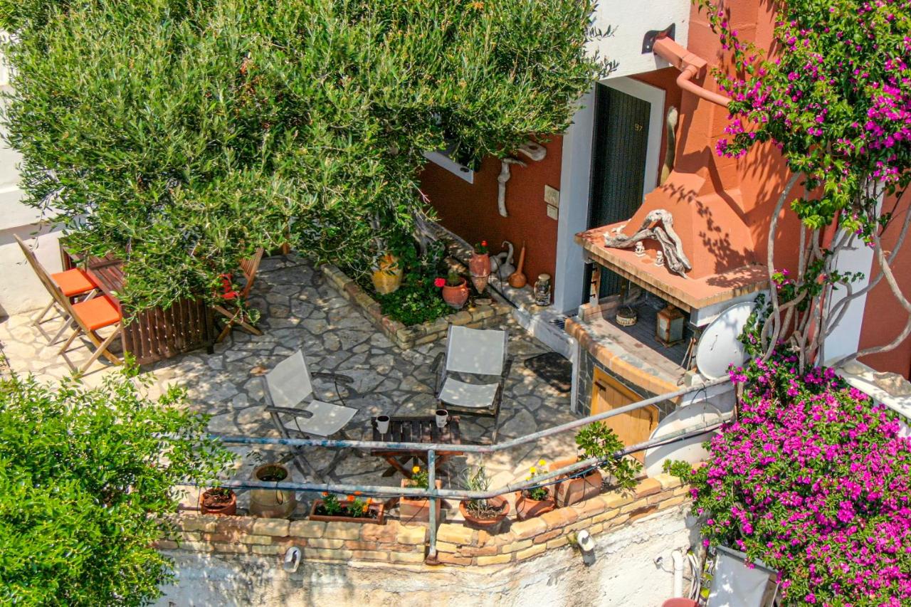 Athena's Veranda magestic views in Glyfada beach of Corfu by New Era - B&B