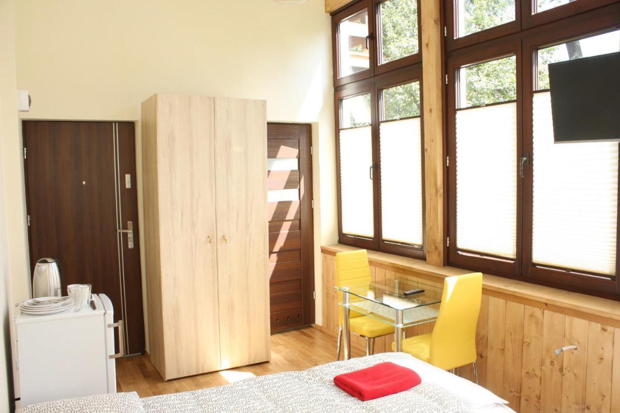 Camera Doppia con Letti Singoli