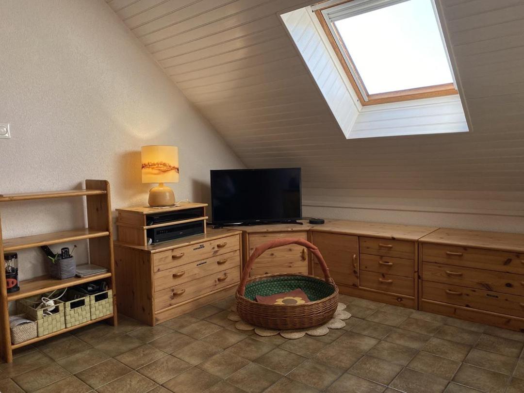 661 - Charmante maison en pierre sur les Hauteurs d'Erquy avec vue mer - Chambres d'hôtes Erquy