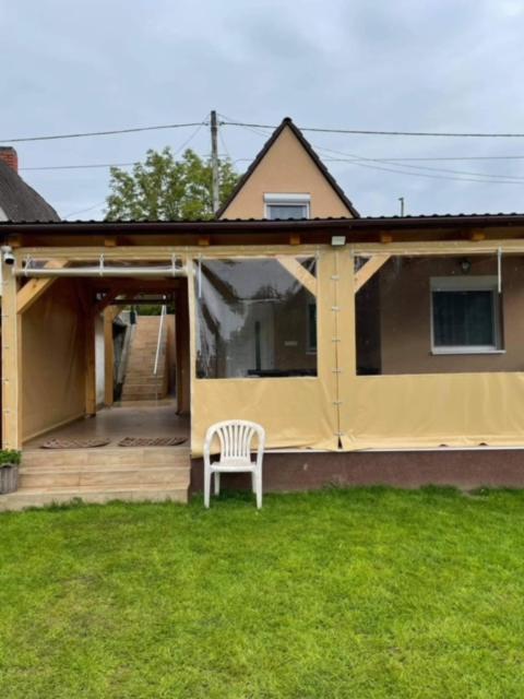 Tópart Nyaralóház Gyékényes - B&B Gyékényes