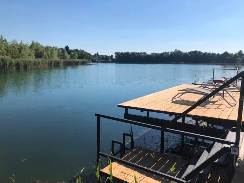 Tópart Nyaralóház Gyékényes - B&B