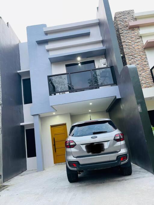 Cozy 2 storey fully furnished house. - Ferienwohnung