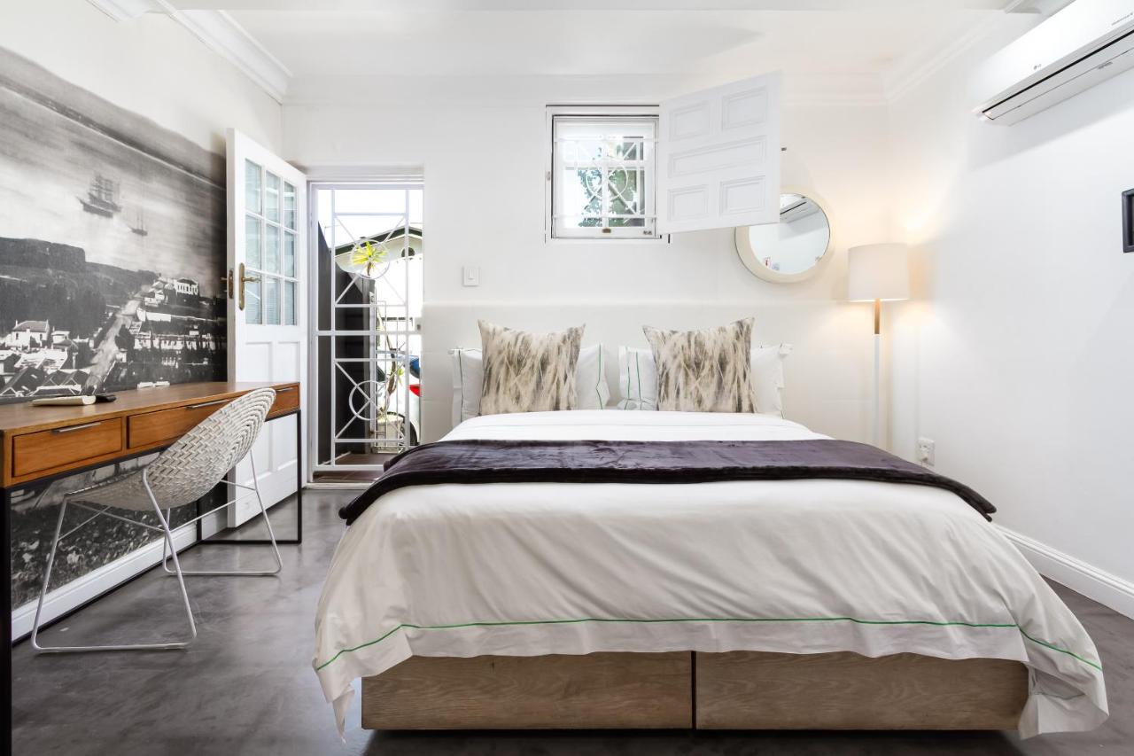 Double or Twin Room downstairs