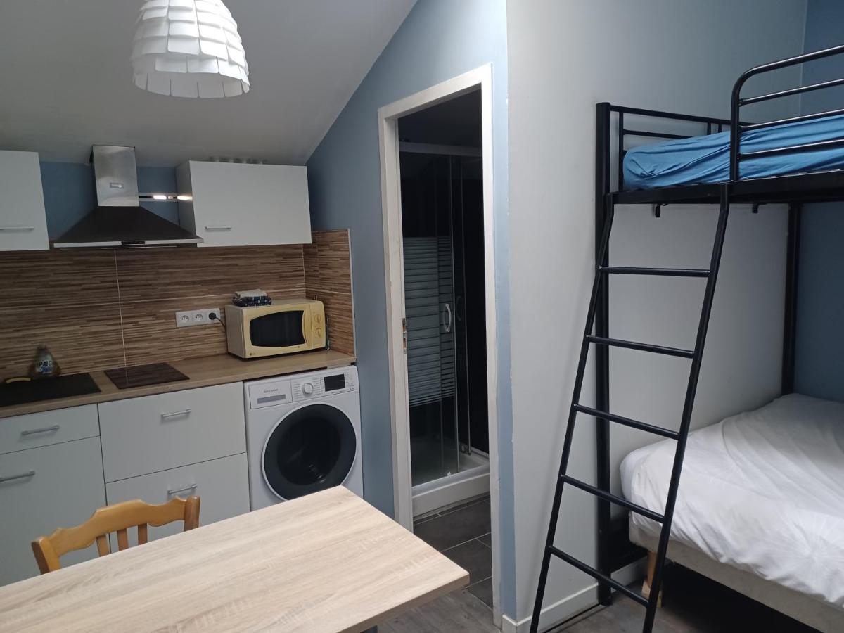 Studio Apartment