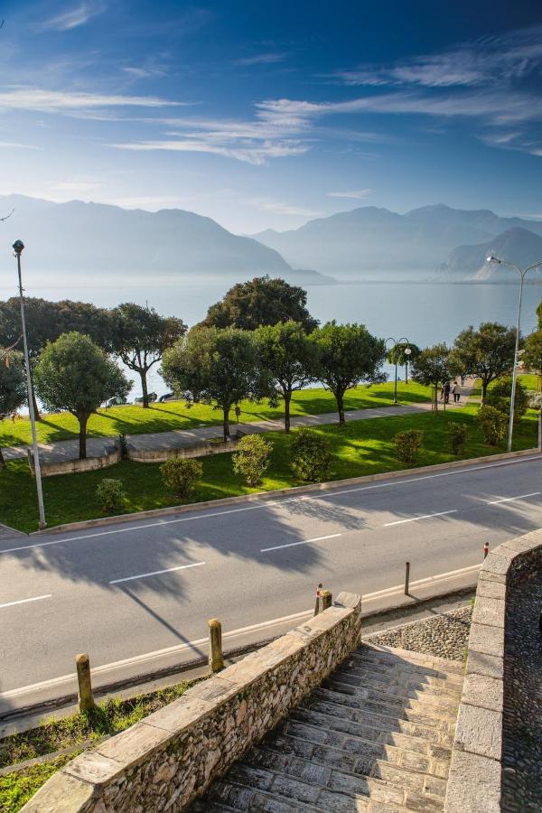 B&B Verbania - Penthouse Federico with lake view - Residenza Silvana - Bed and Breakfast Verbania