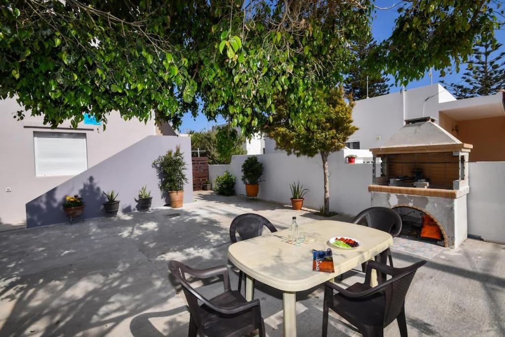 Achinos *1, Seaside, between Ierapetra & Myrtos ! - Bed and Breakfast Gra Liyiá