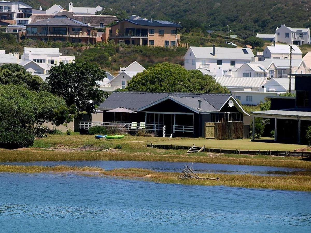 B&B Still Bay - A Rickety River House - Bed and Breakfast Still Bay