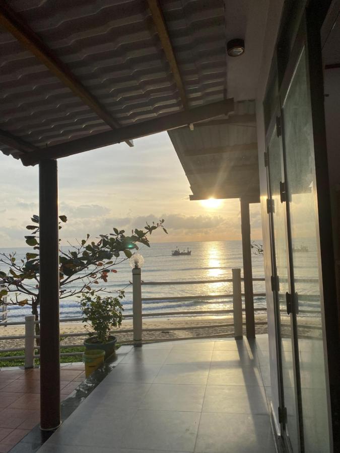 Family Room with Sea View