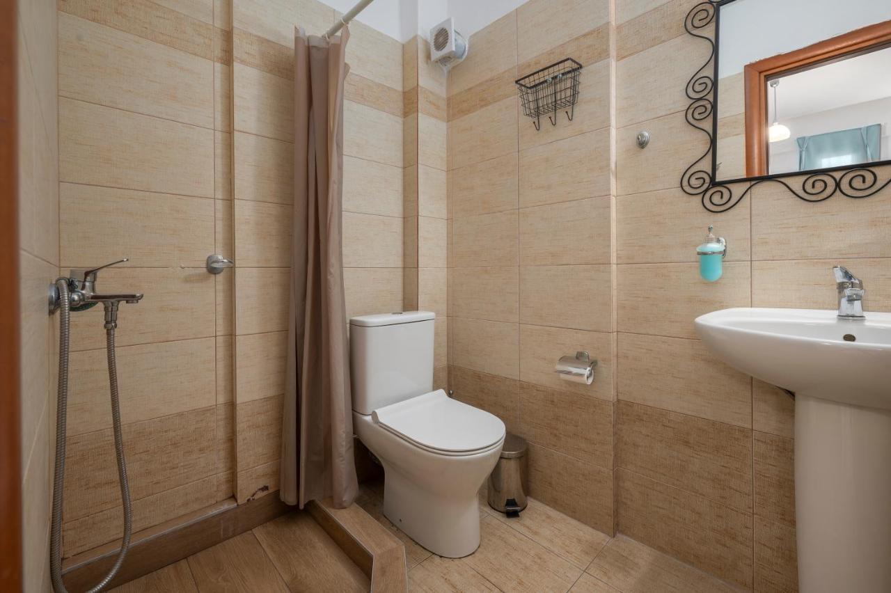 Standard Triple Room | Ground Floor