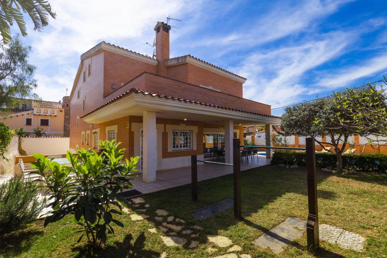 VILADOMAT BEACH - Only Families Villa - B&B Salou