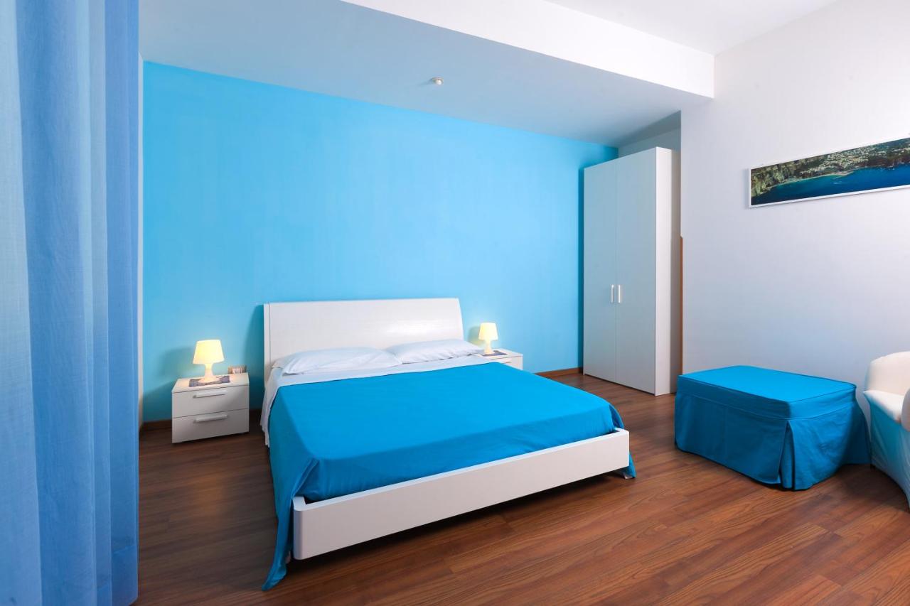 Standard Doppelzimmer mit Balkon
