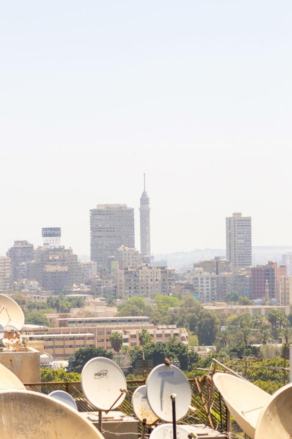 Lovely 3BR Apartment in Heart of Mohandseen - B&B Il Cairo