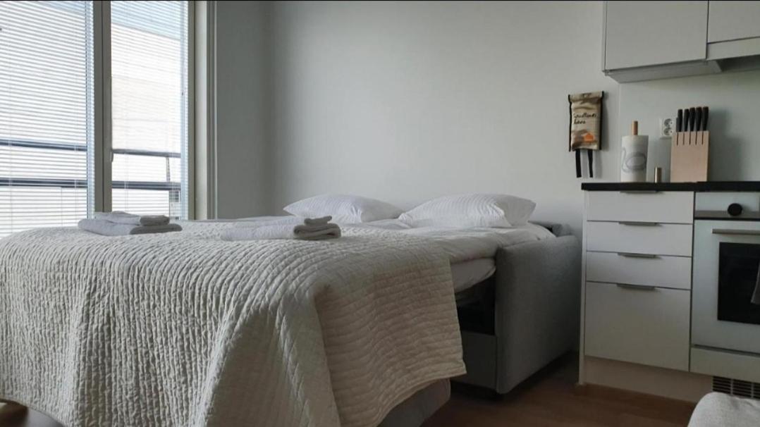 B&B Turku - Riverside apartment with french balcony - Bed and Breakfast Turku