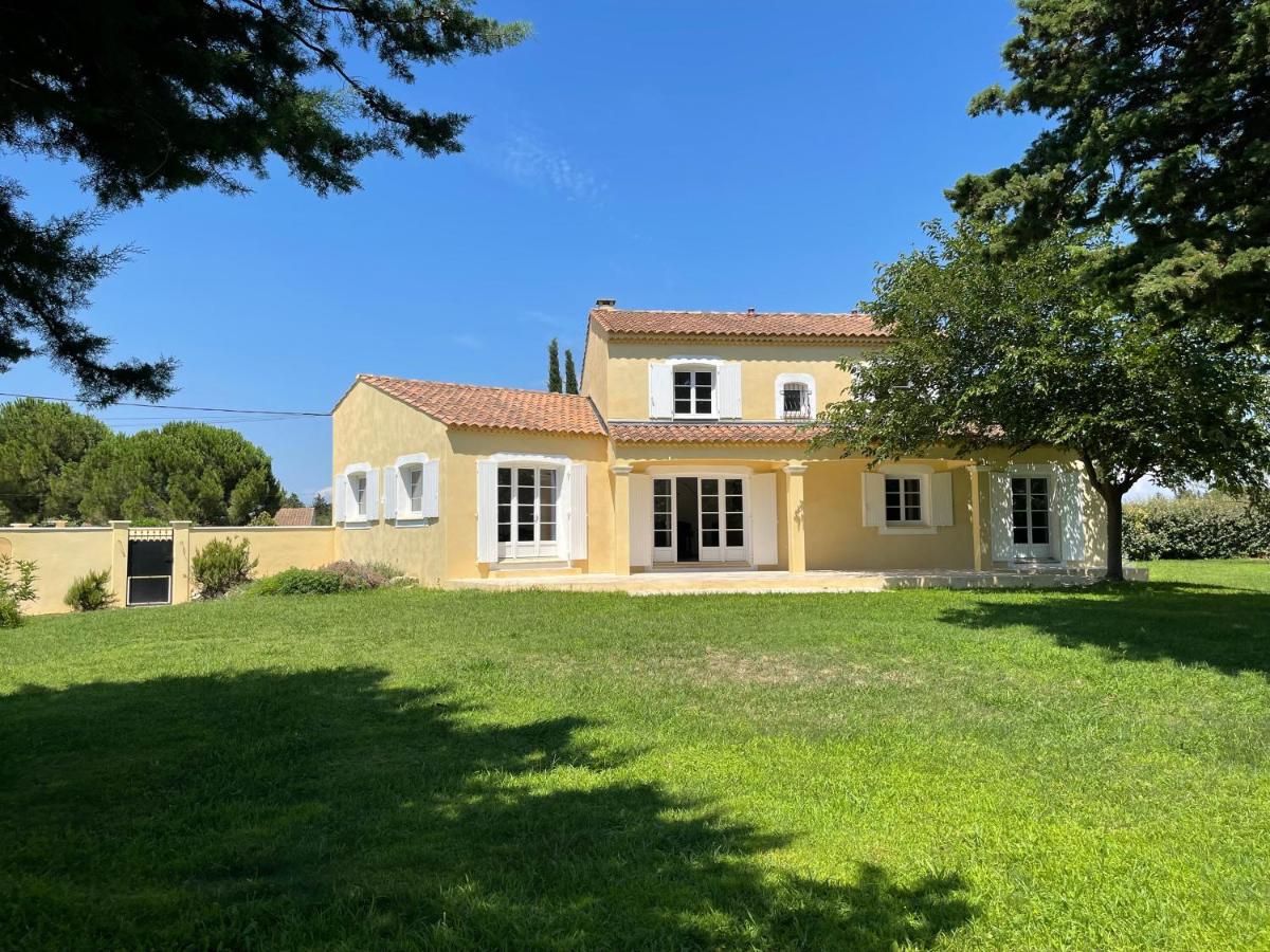 B&B Arles - Mas de Ceoulet - Villa de Luxe en Camargue - Bed and Breakfast Arles