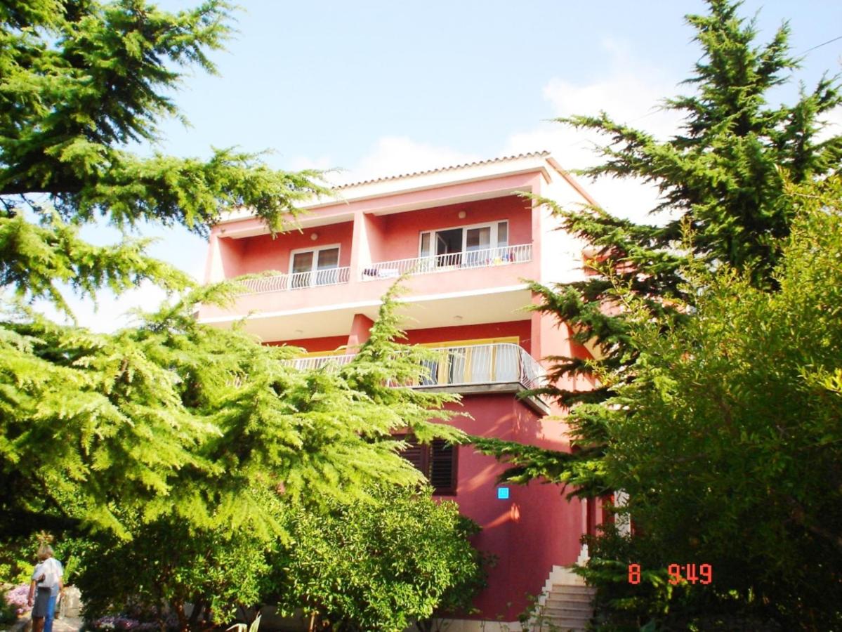 PETAR - Ferienwohnung