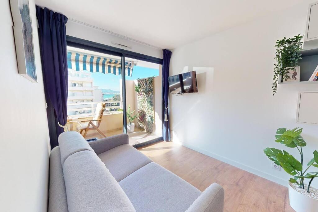 Terrasse avec aperçu mer, Piscine, Plage à 200m - Bed and Breakfast Cannes