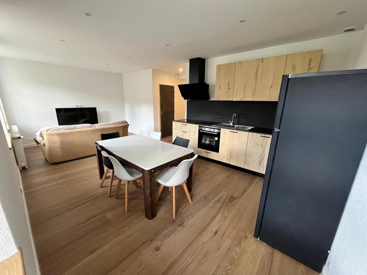 Villa 18.78, 10 min de la Suisse - B&B