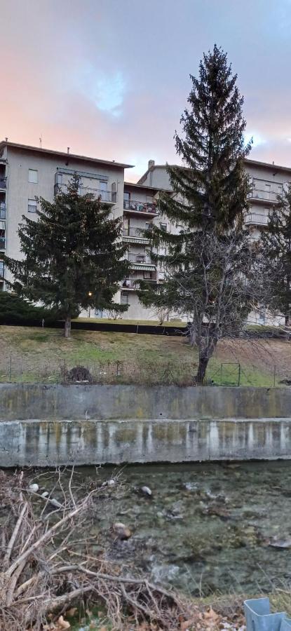 Trilocale Arco d'Augusto con box - Ferienwohnung Aosta