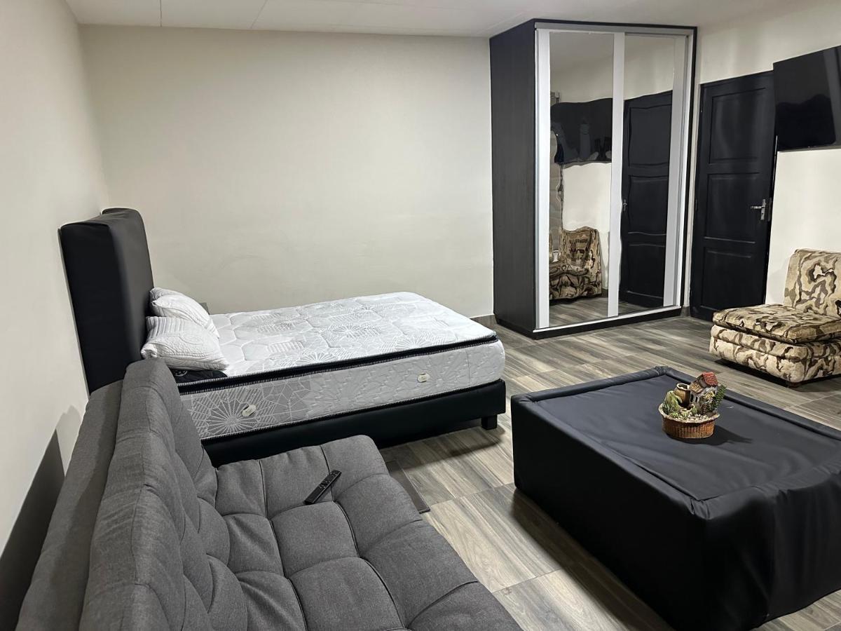 Mono ambientes privados NOVILLO - Bed and Breakfast Cochabamba